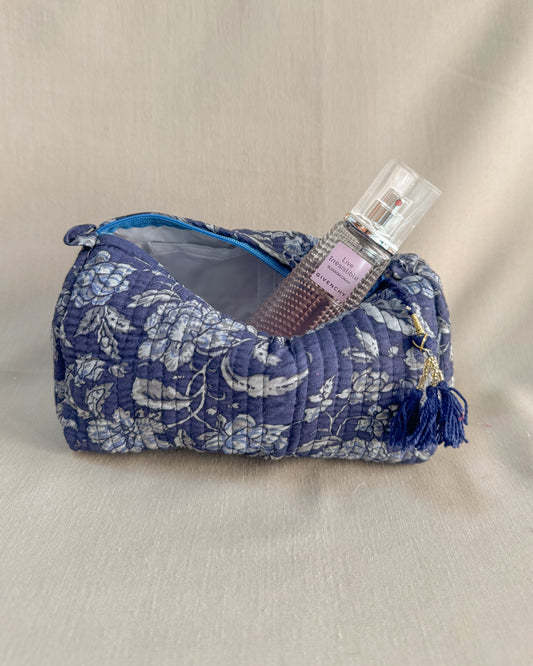 Blue flowers l Handmade Quilted Cotton Bag