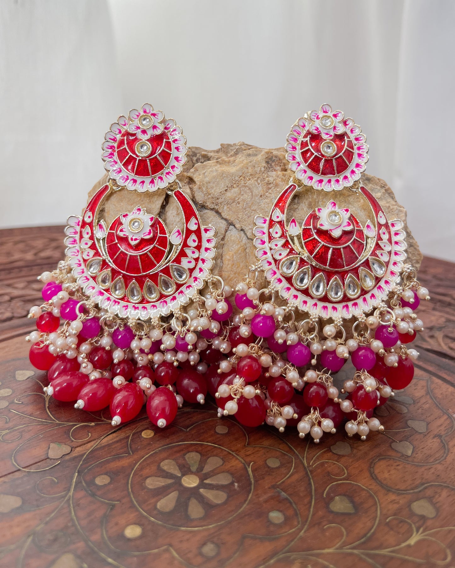 Statement bohemian earrings - Rouge