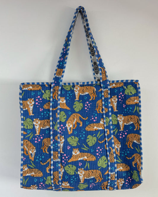 Blue tiger l Big tote bag in quilted cotton