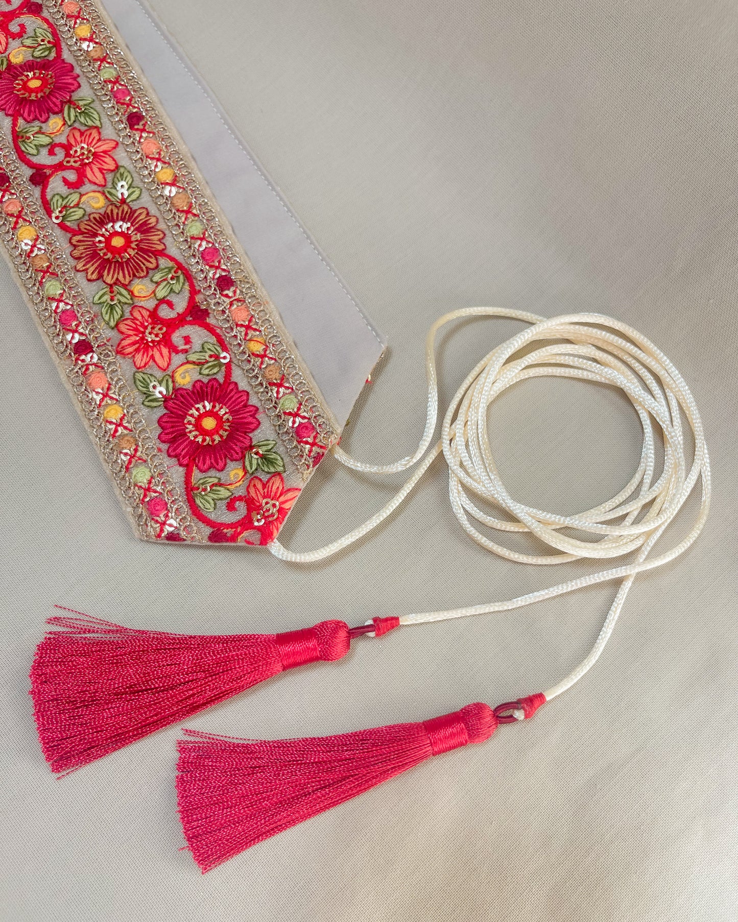 Ceinture bohème brodée