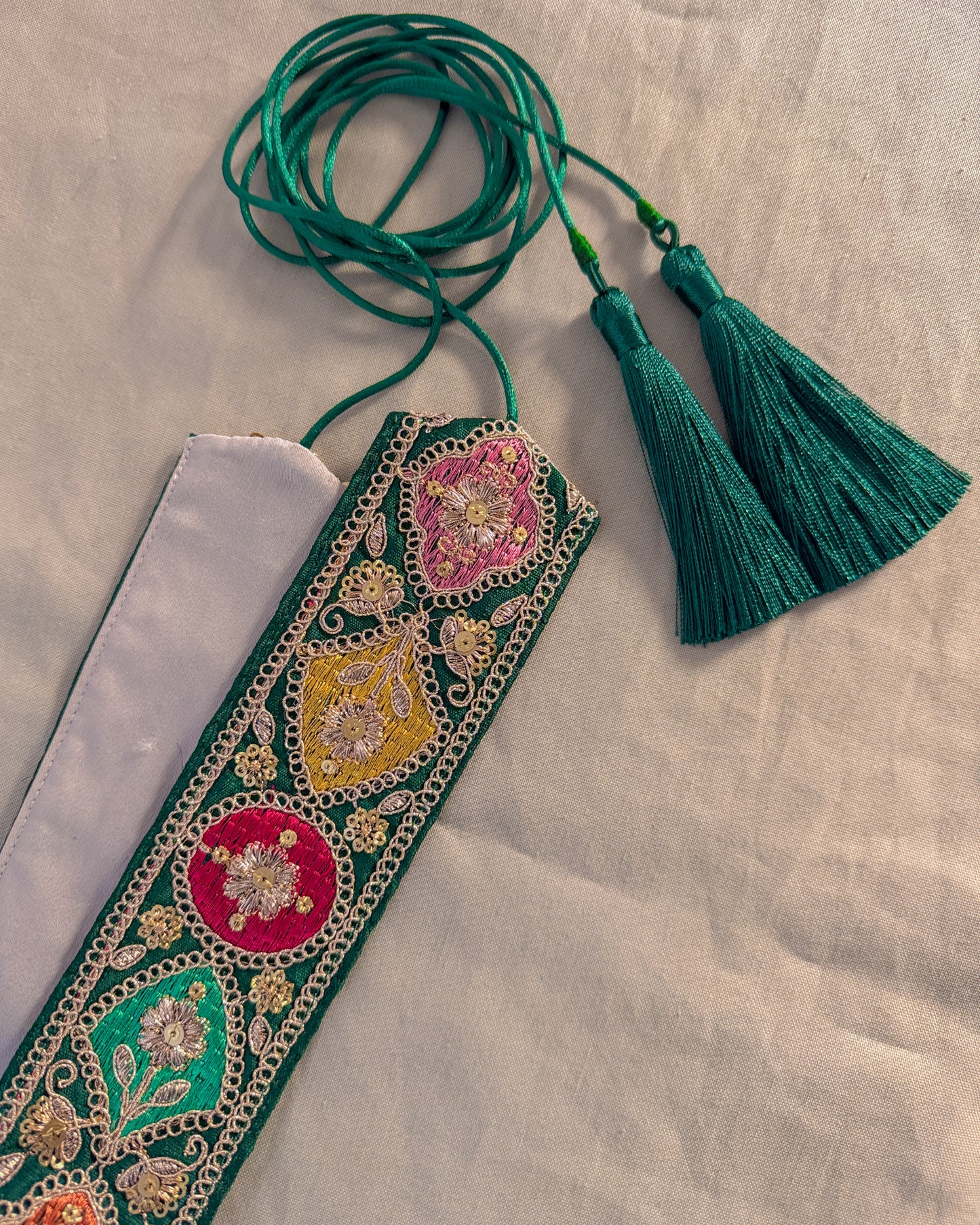 Ceinture bohème brodée