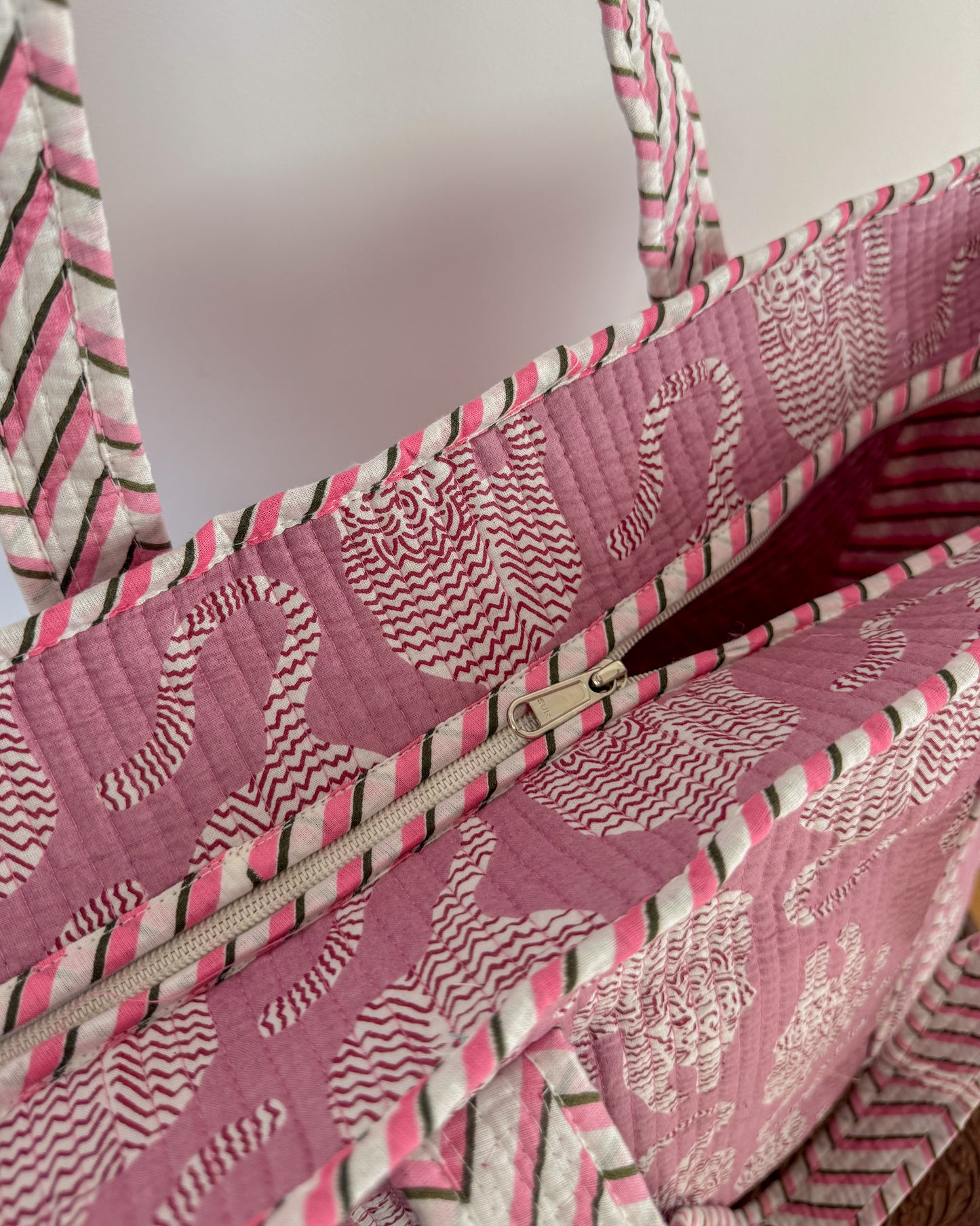 Pink Tiger l Quilted Shopper Bag