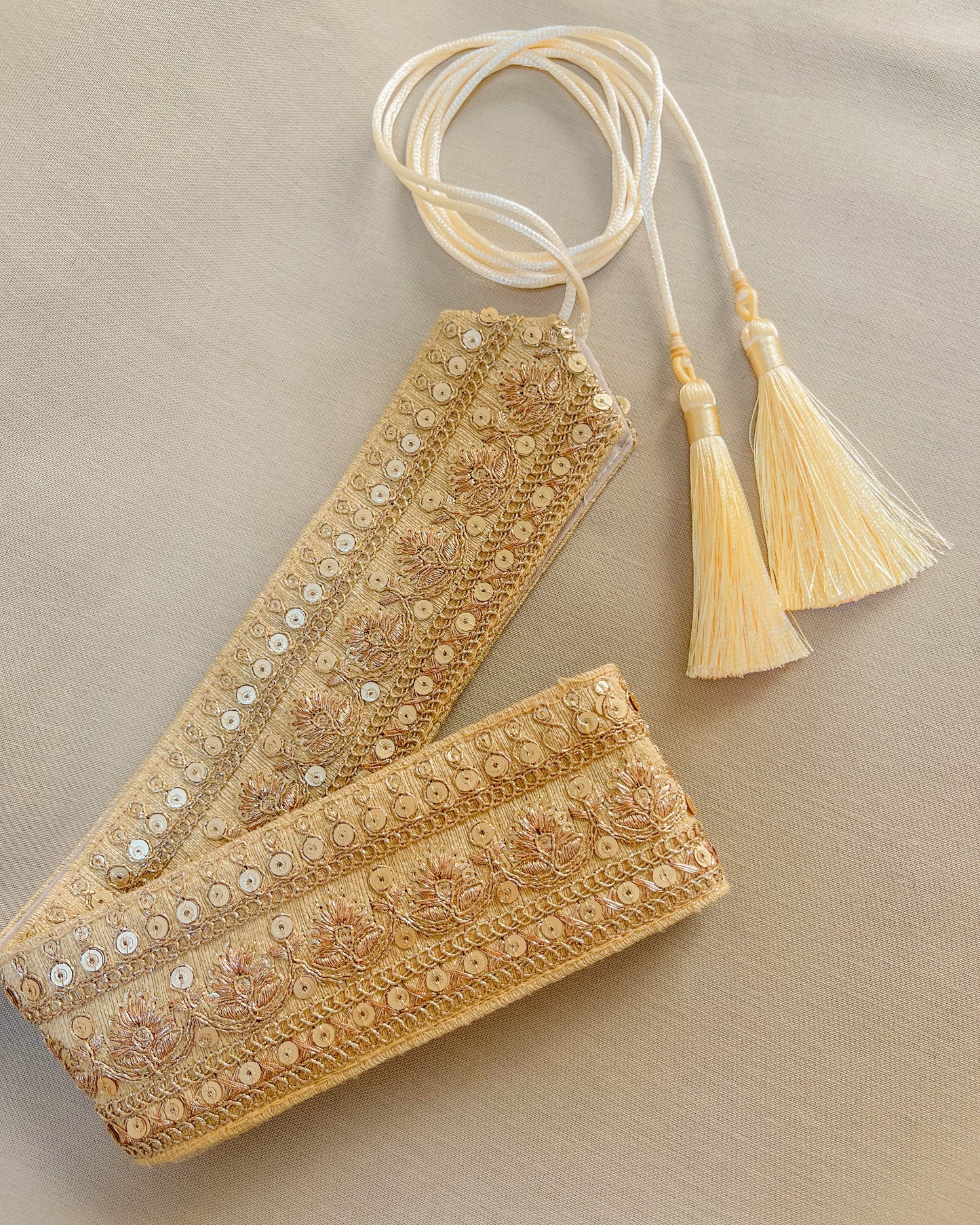 Ceinture bohème brodée