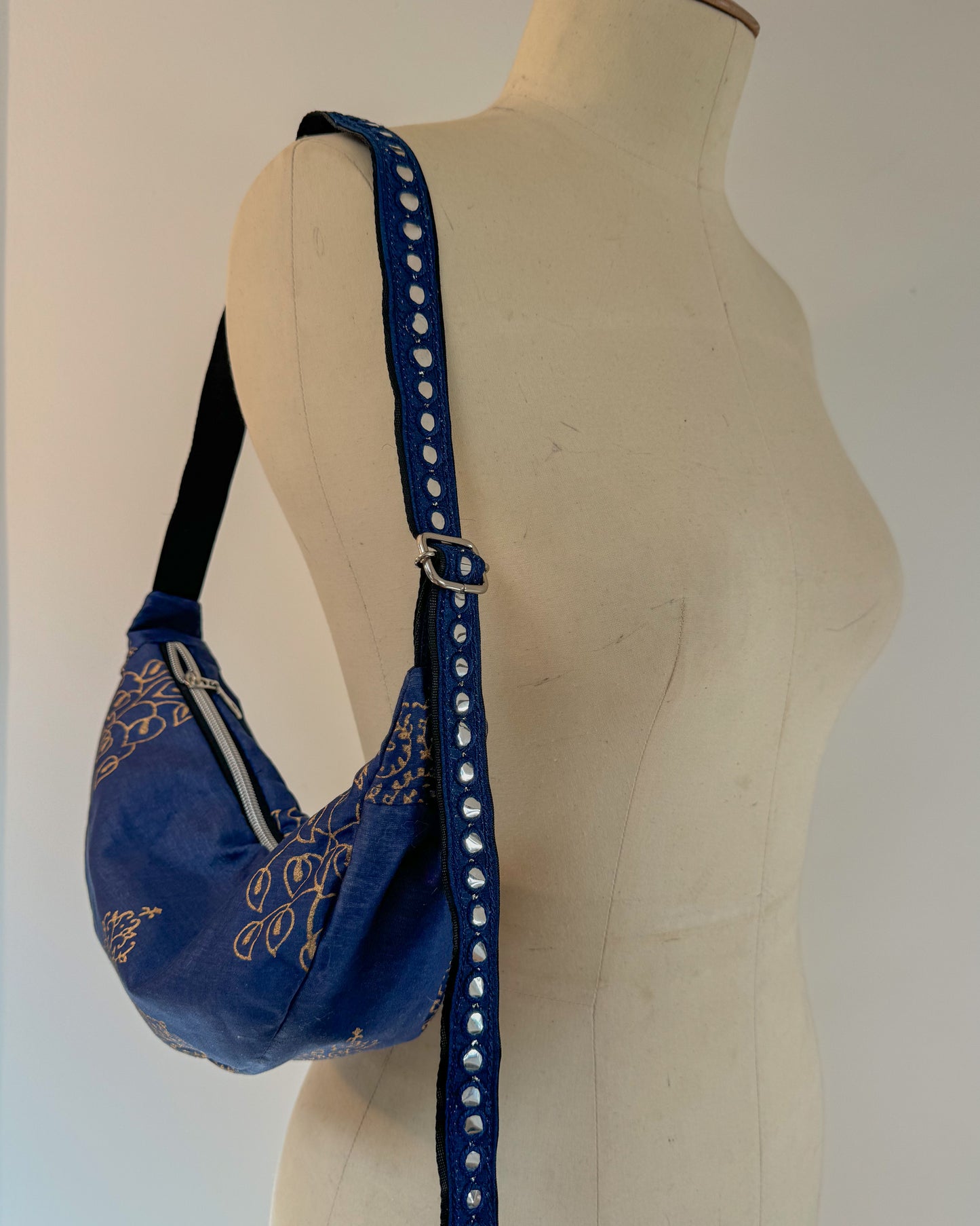 Banane upcyclée faite main – Édition limitée