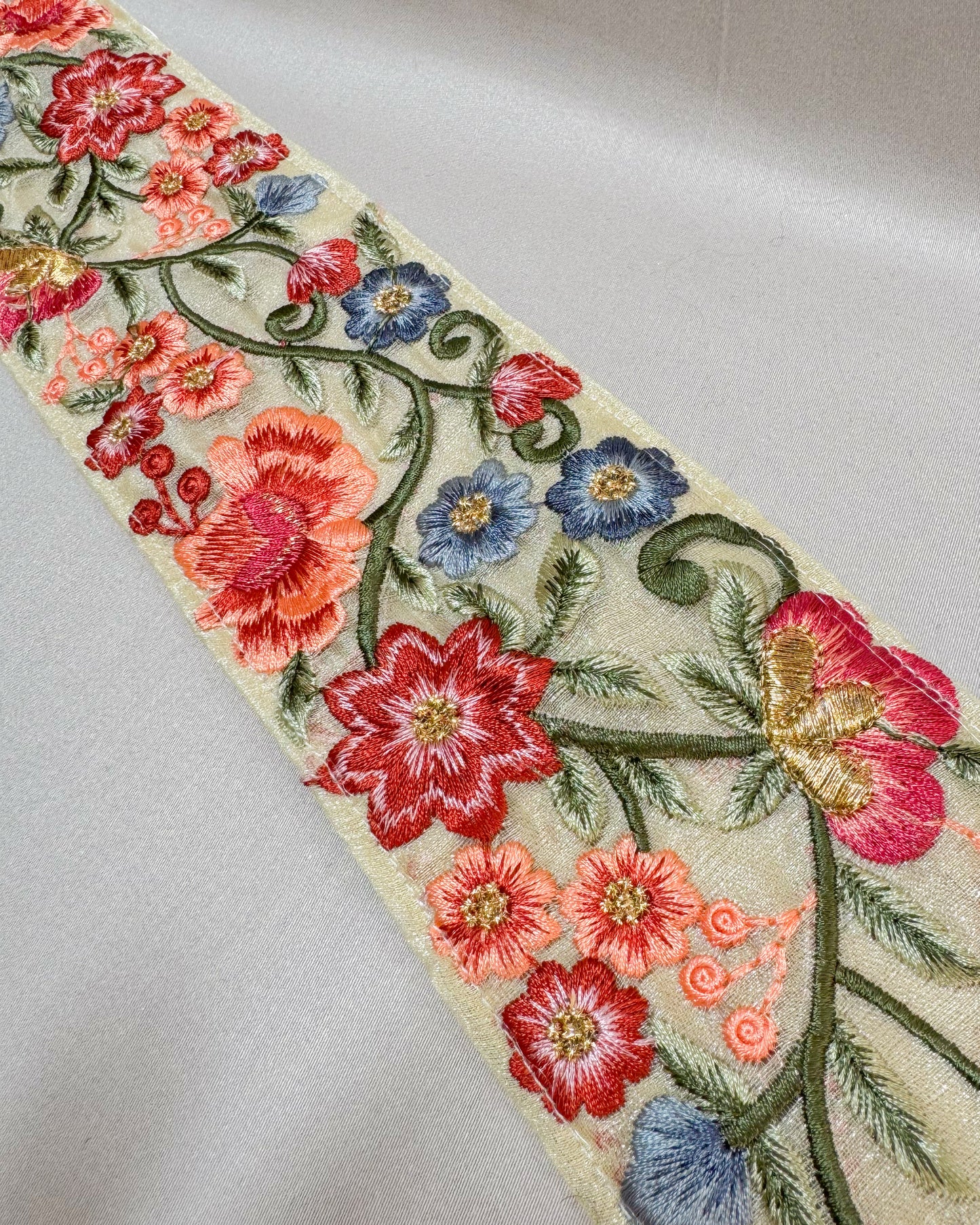 Off white with flowers bohemian embroidered obi belt with tassels