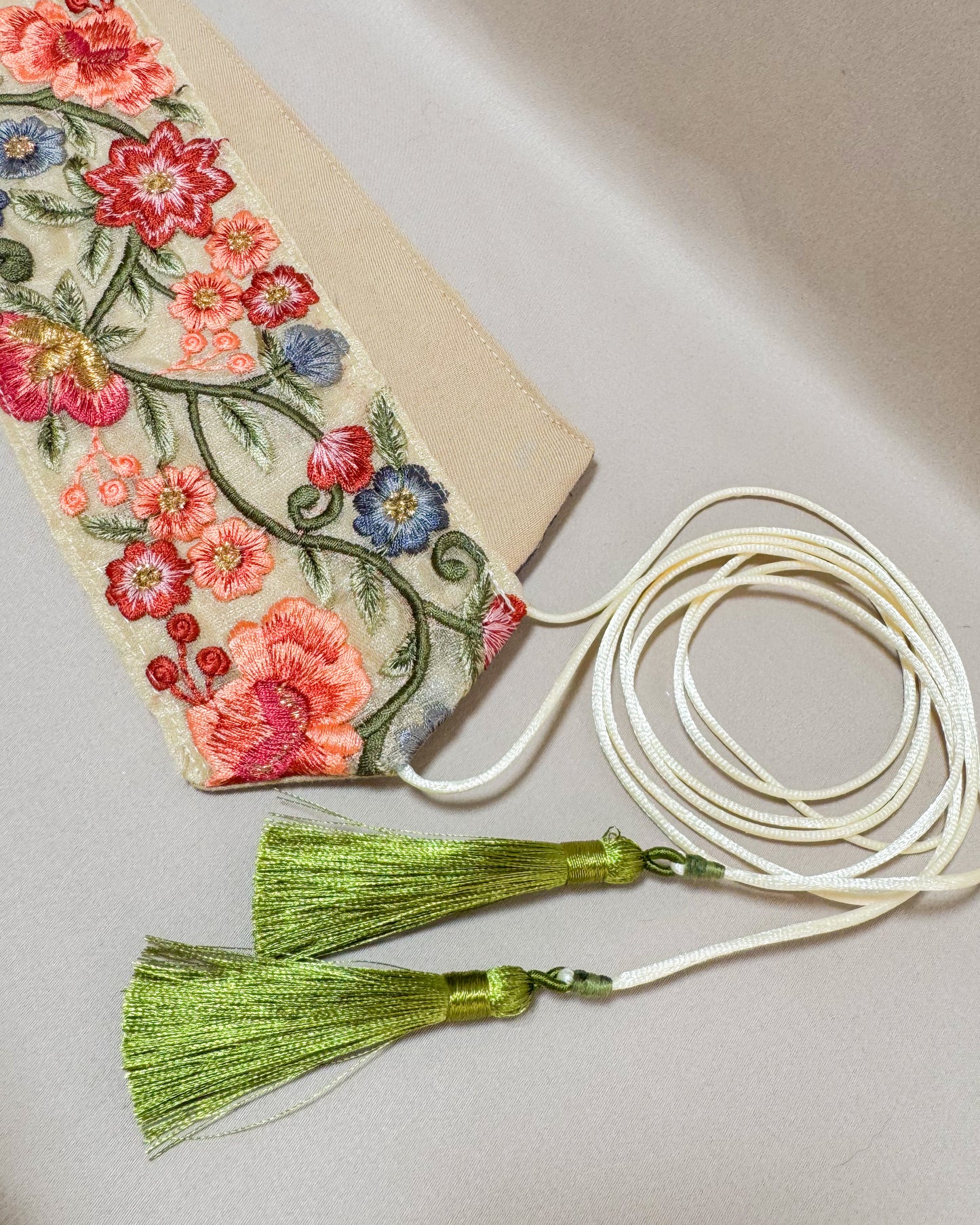 Off white with flowers bohemian embroidered obi belt with tassels