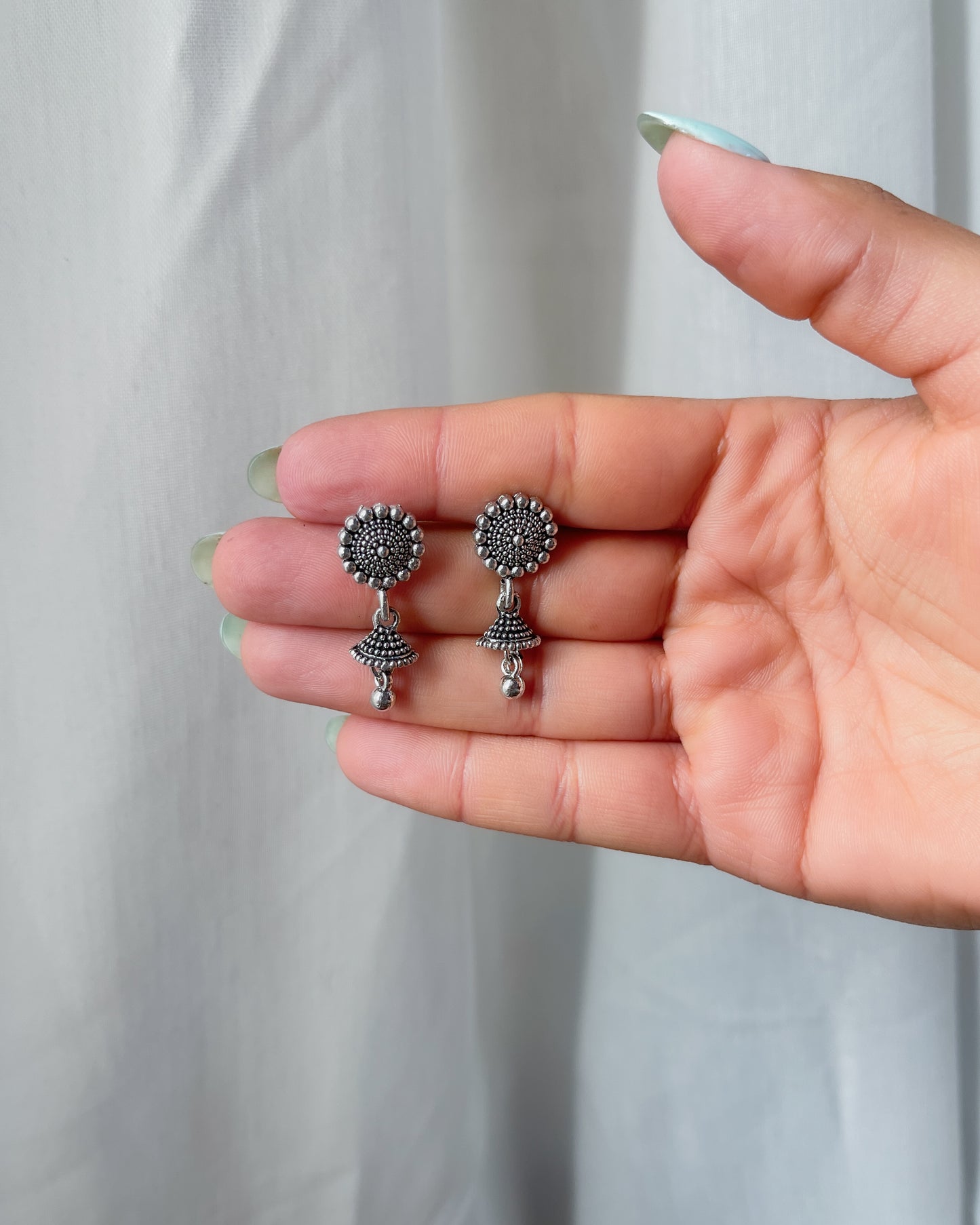 Small junkhas earrings