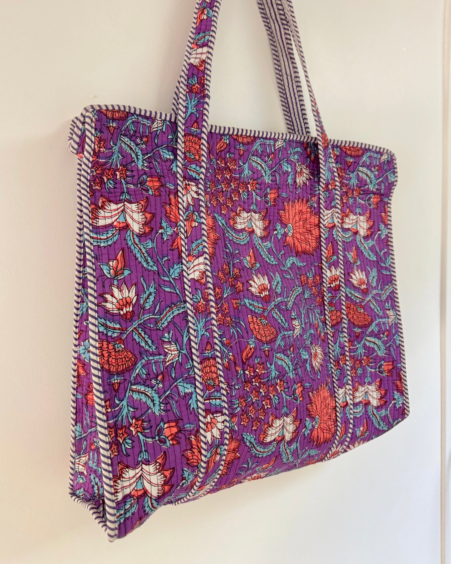 Purple with flowers l Big tote bag in quilted cotton