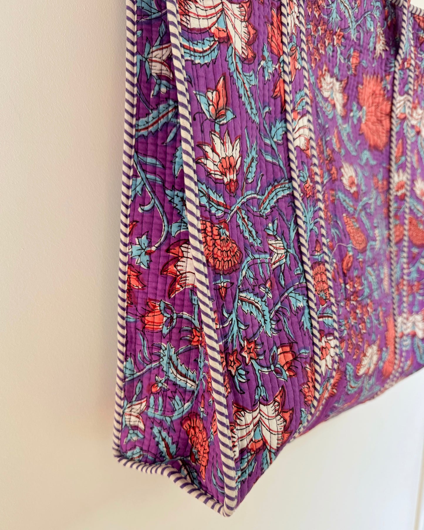 Purple with flowers l Big tote bag in quilted cotton