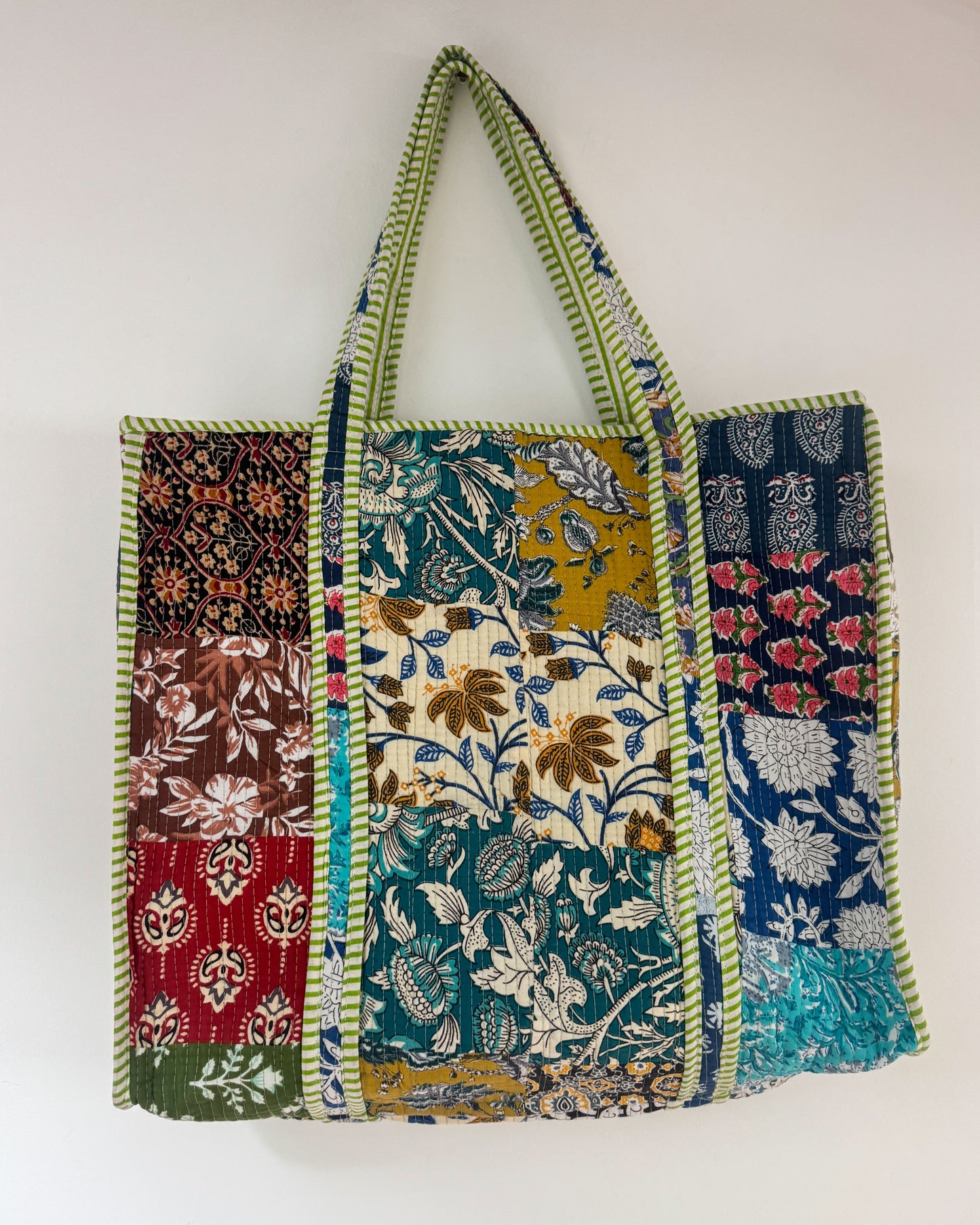 Patchwork green l Big tote bag in quilted cotton