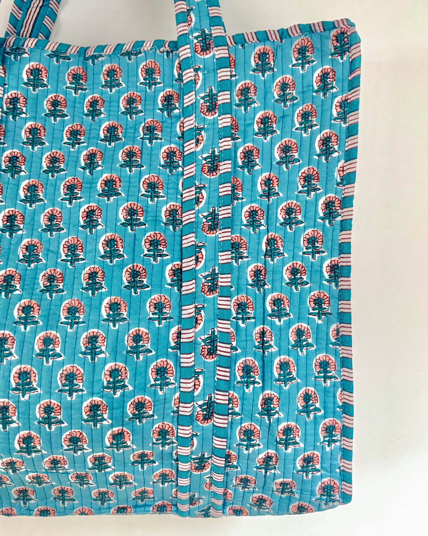 Blue flowers l Big tote bag in quilted cotton