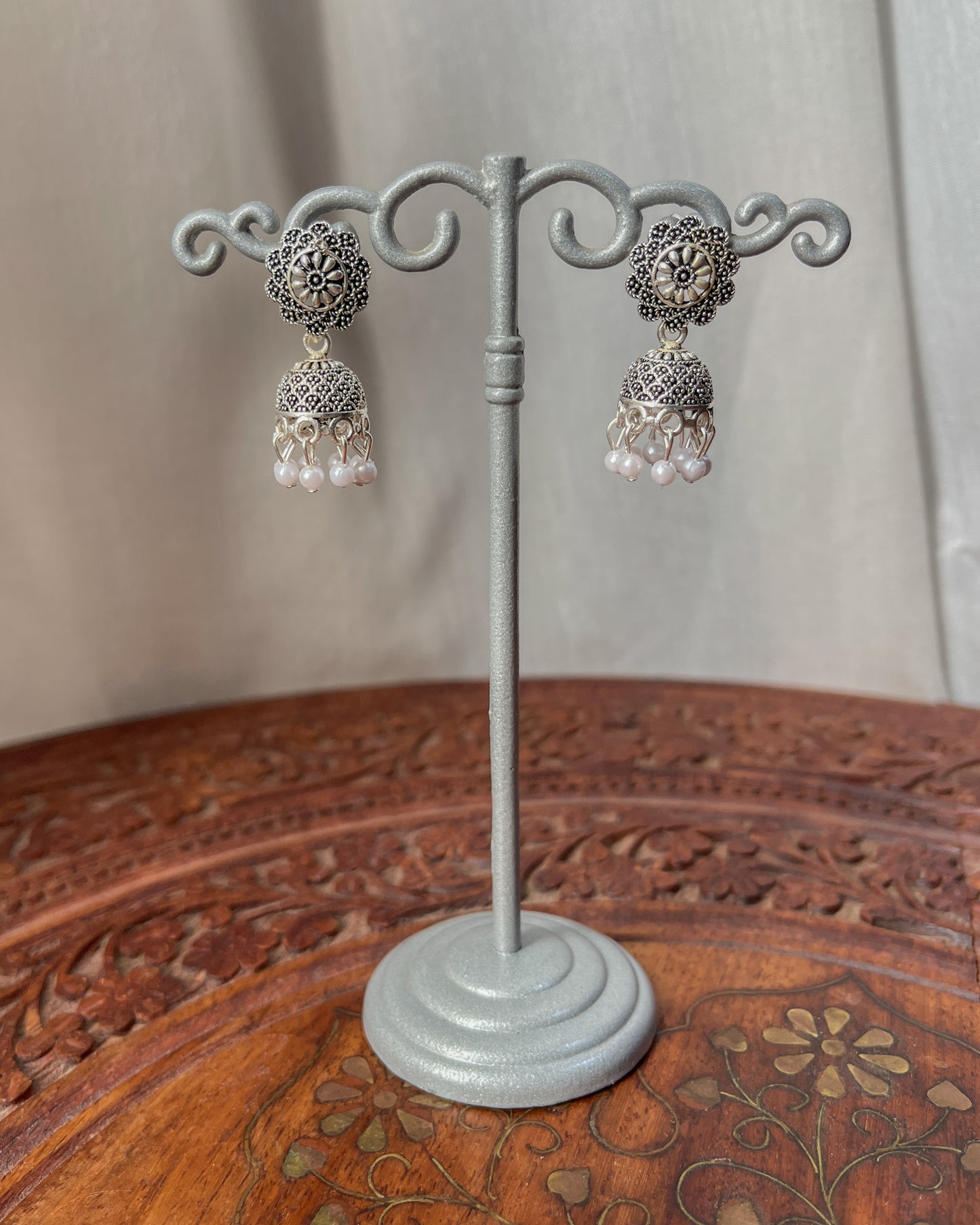 Small junkhas earrings