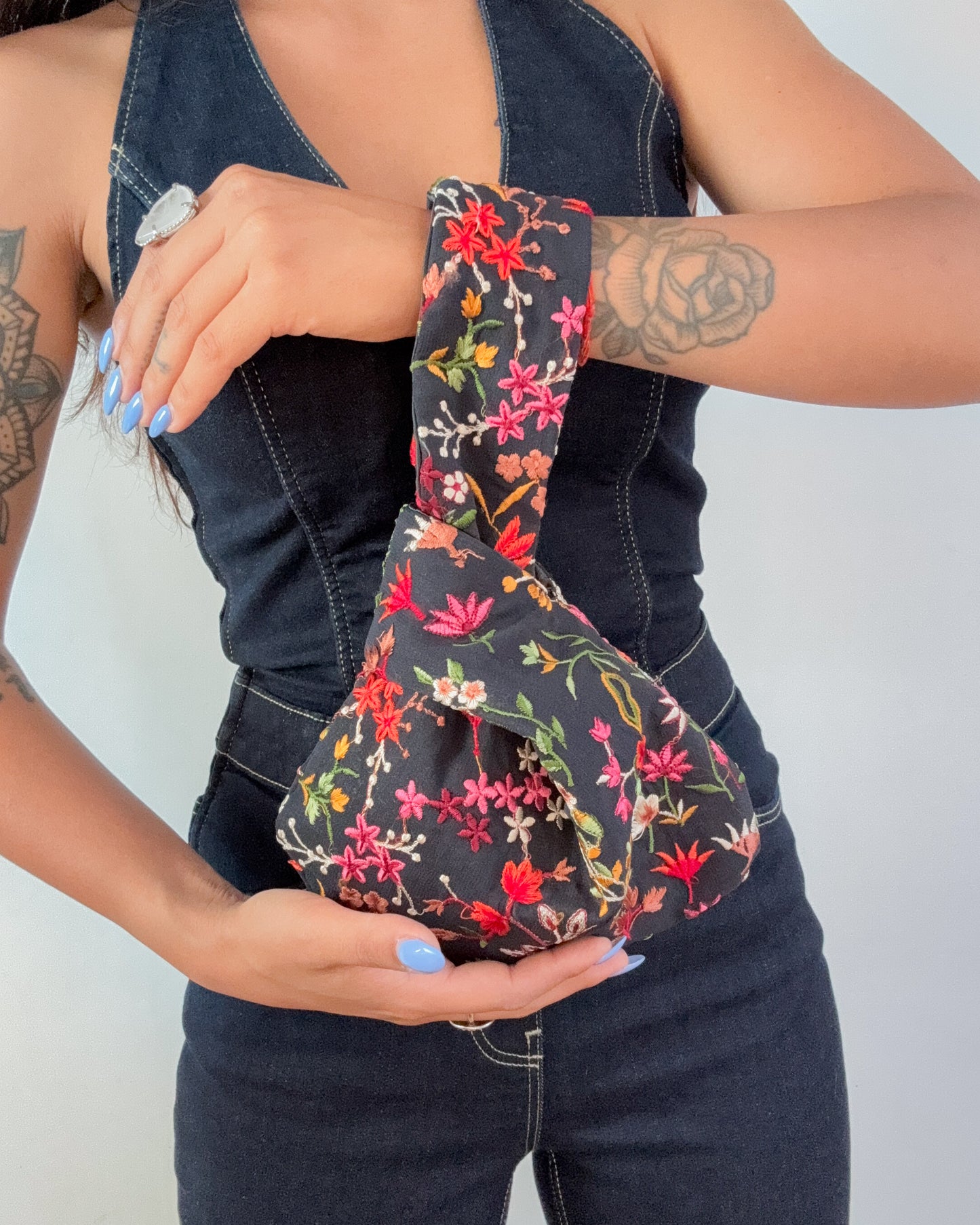 Handmade Embroidered Knot Bag | Black garden