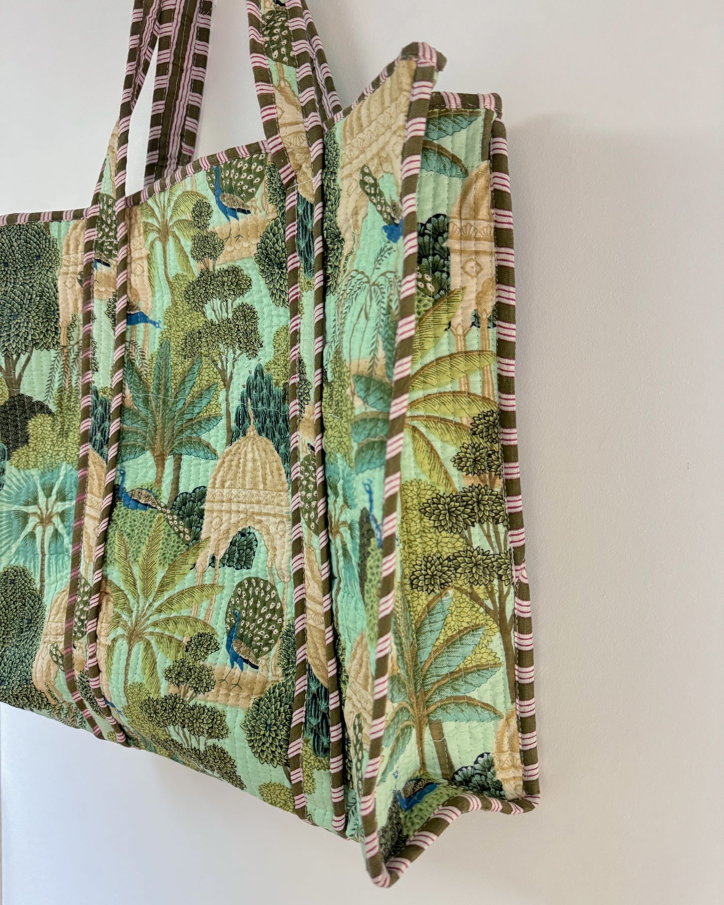 Mughal garden l Big tote bag in quilted cotton