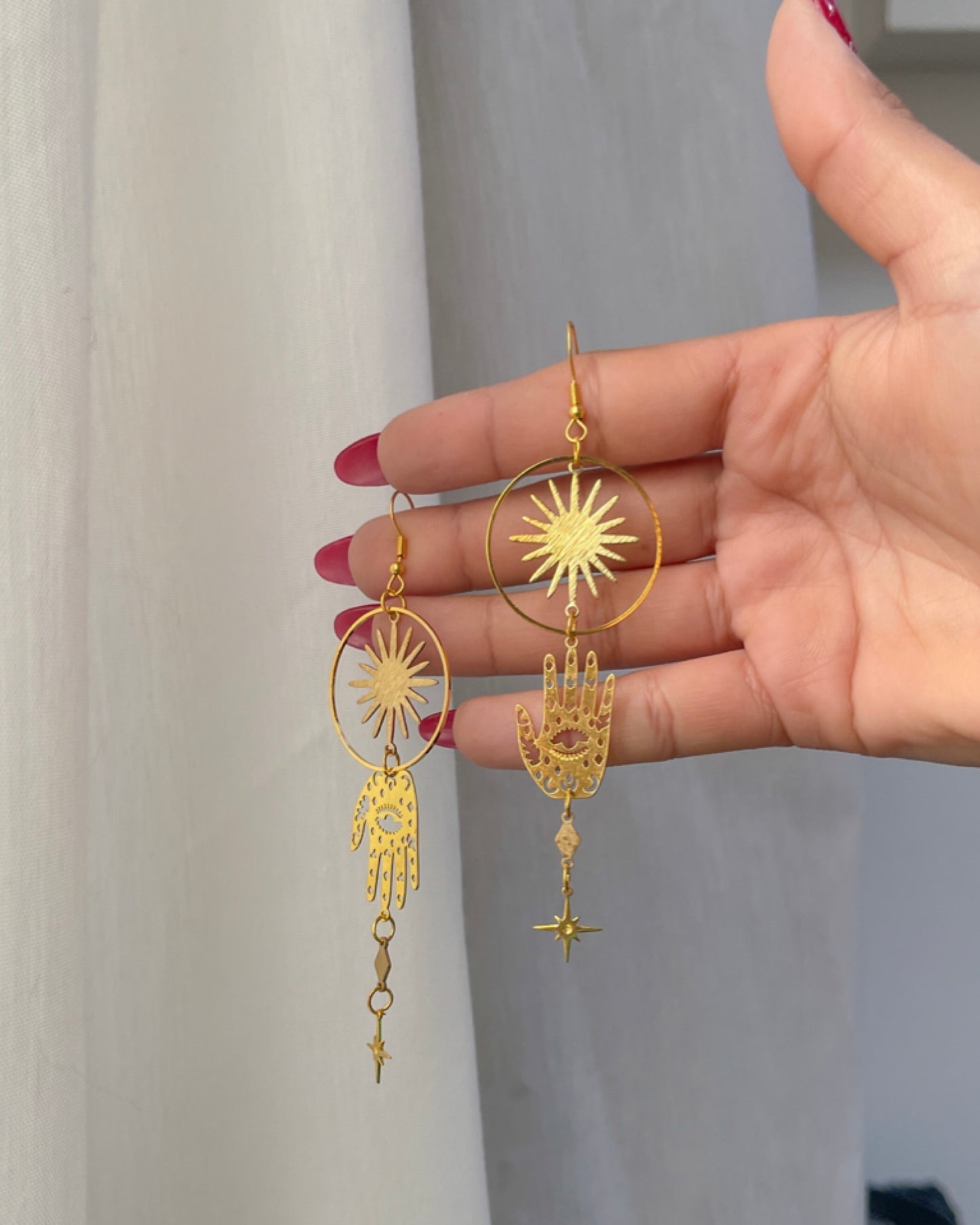 Fortune teller golden earrings