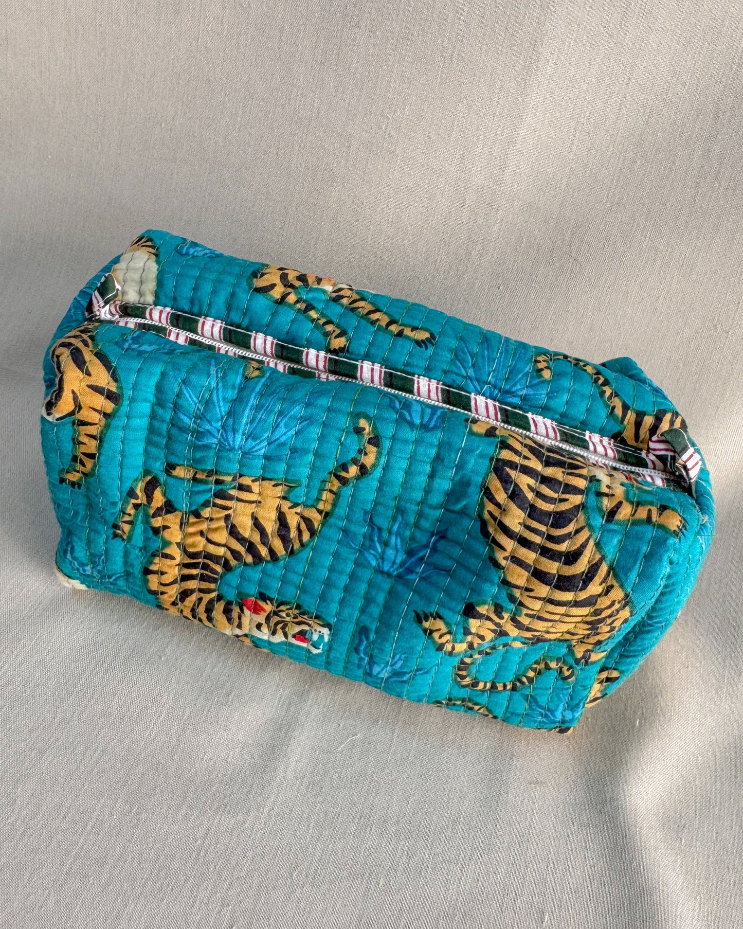 Trousse de Voyage Matelassée 