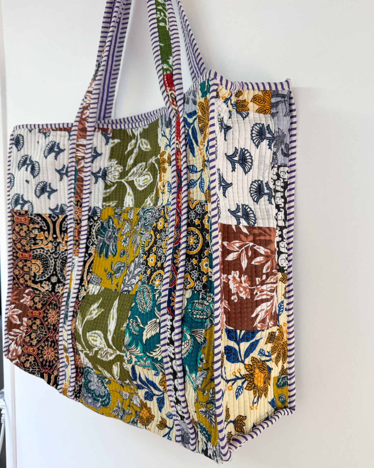 Patchwork purple l Big tote bag in quilted cotton