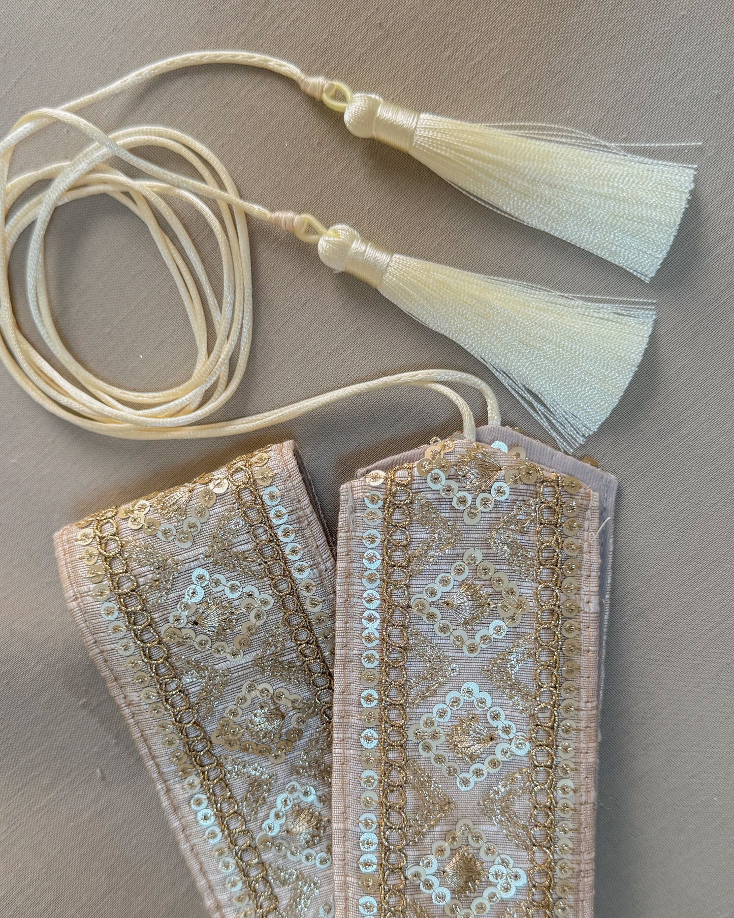 Beige bohemian embroidered obi belt with tassels