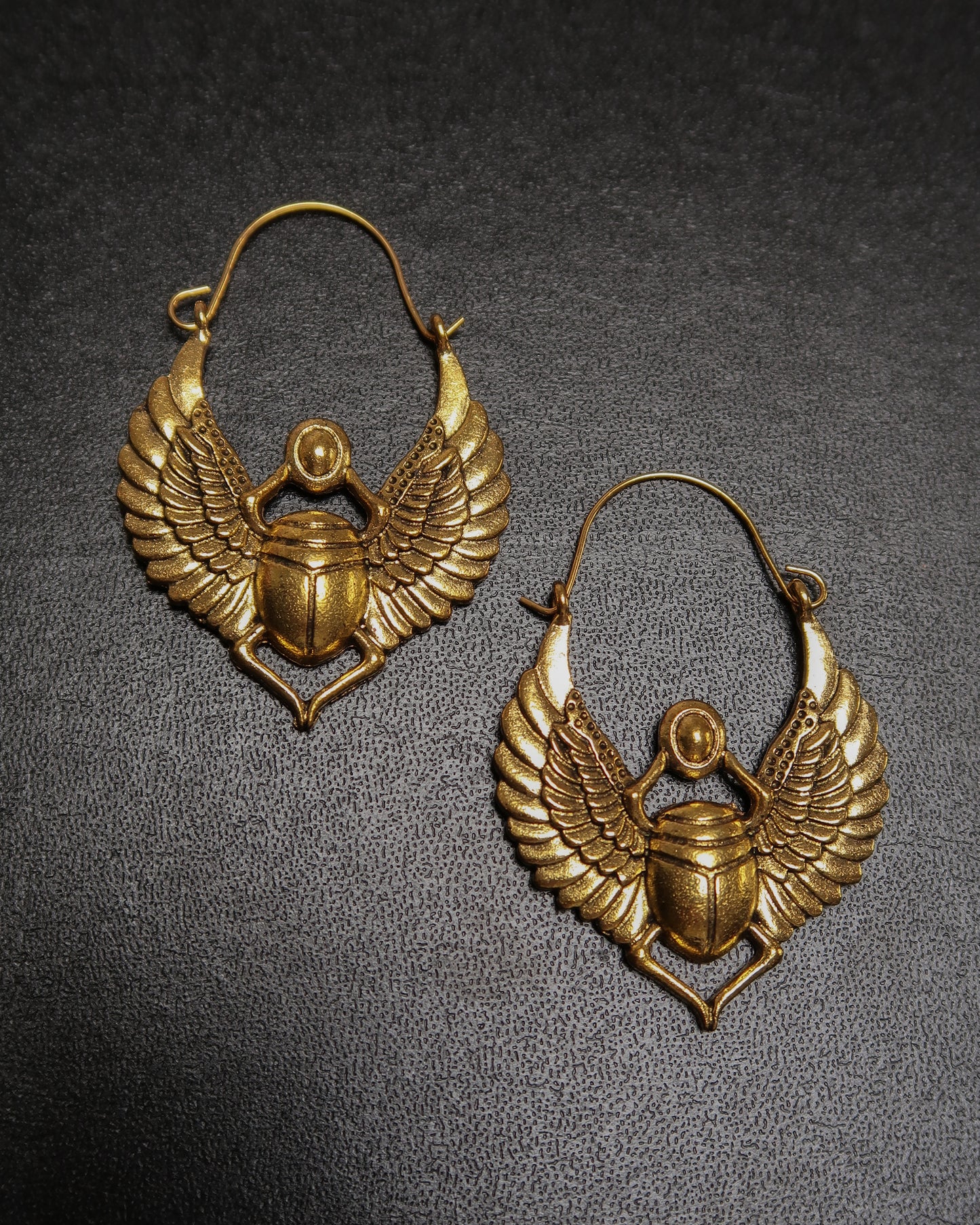 Golden egyptian earrings